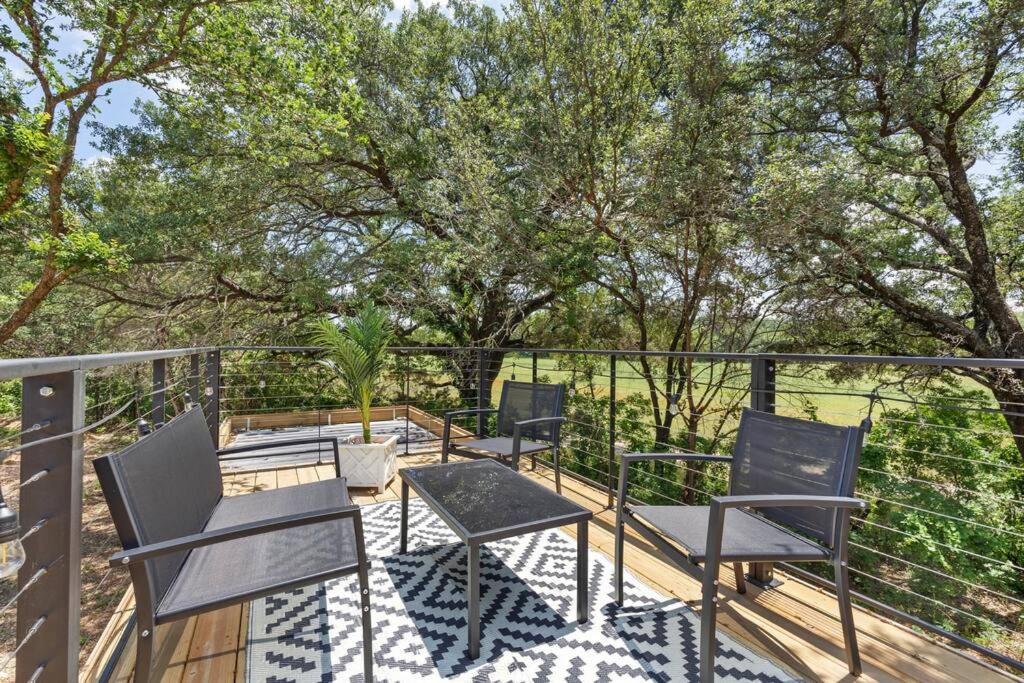 The Lonely Bull Luxury Container Home On 5 Acres ウェザーフォード エクステリア 写真