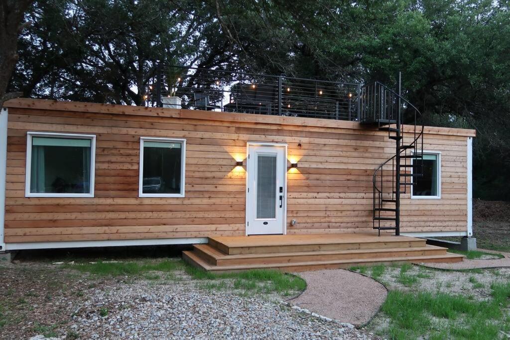 The Lonely Bull Luxury Container Home On 5 Acres ウェザーフォード エクステリア 写真